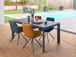 🔎 zoom 🔍 avec son pied central spectaculaire, la table de repas ibiza apportera une touche de modernité à votre séjour ! Meubles Girardeau Photos Facebook