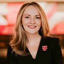 Kathleen Ham's Instagram, Twitter & Facebook