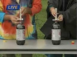 Cool Science Experiments Explosion With Mentos And Diet Coke Fun Easy For Children Youtube
