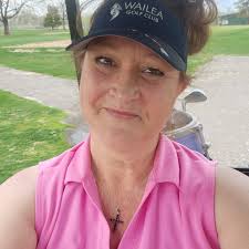 Let's welcome our new members! Please introduce yourself to the group!  Please make sure you Claim your FREE GOLF VIP Membership at  www.golfing-buddy.com to find more golfers near you! Louise Aube Beaudoin,