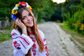 Як відзначають день вишиванки вишиванка стала. V Ukrayini Vsesvitnij Den Vishivanki Svyatkuyut 20 Travnya Tradiciyi Lviv Vgorode Ua