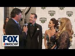 Long days of planning for the next race monday, tuesday and wednesday; Nascar Cup Series Awards Red Carpet Waltrip Unfiltered Nascar On Fox Youtube