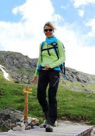 Les vêtements féminins cimalp pour la randonnée en déstockage. Tenue De Marche Femme Www Macj Com Br