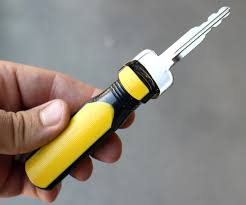 Every toolbox should have at least one of each. Screwdriver Car Key 7 Steps With Pictures Instructables
