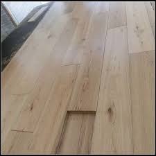 White oak flooring is more costly than red oak since it has a hardness rating of 1360 according to the janka scale, which is a lot rustic look: China Rustic White Oak Solid Timber Flooring Photos Pictures Made In China Com
