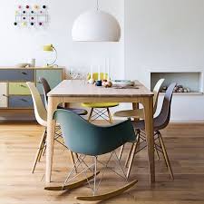 assortir des chaises depareillees 9 conseils deco a suivre em 2021 interiores de casas mobilia para sala de jantar design de interiores casa