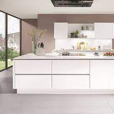 kuchenblock design kuche klein wenigplatz wohlfuhlen esszimmer designerkuche weiss wohnen einrichtung zmh zimmermeisterh moderne kuche modern haus