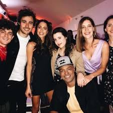 For your search query oye tini y yatra mp3 we have found 1000000 songs matching your query but showing only top 20 results. Tini Jorge Y Sebastian Auf Twitter Tini Cantando Picky De Joey Montana Artistapanameno Tinicopadaensnapchat Tinistoessel Https T Co S6jk40h9tx