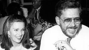 Gayle Potts's Instagram, Twitter & Facebook