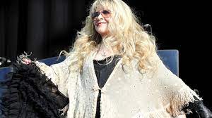 Stop draggin' my heart around (with tom petty and the heartbreakers). Stevie Nicks Traurige Gedanken Auf Der Buhne