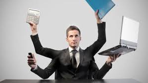 Distribution, management et gestion de rayon (distrisup management). Charge De Communication Evenementielle Le Metier