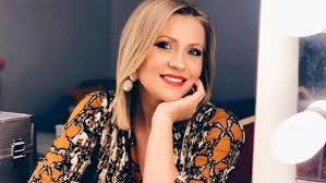 După al doilea atac, prezentatoarea emisiunii acces direct a spus, printre altele, că nu înțelege atitudinea procurorilor. Mirela Vaida Cv Biografie Greutate InÄƒlÈ›ime VarstÄƒ Salariu La Antena 1 Stiri Directe