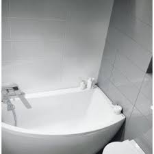 Baignoire D Angle Gain De Place En Acrylique Au Style Moderne Baignoire Gain De Place Baignoire Baignoire Angle