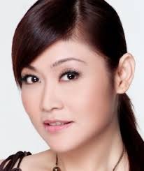 Tong yi wu yan xia (TV Series 2003– )