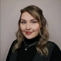 Jeanette Wolf's Instagram, Twitter & Facebook