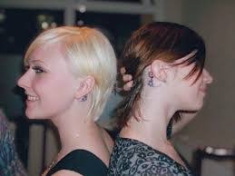 Emma Hays's Instagram, Twitter & Facebook