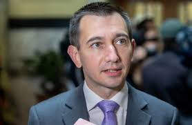 Ummm, look, I appreciate you hate Jacinda, da Trans and da Maries but  shouldn't you want Simeon Brown's immediate sacking?