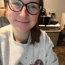 Can someone recommend a local travel agent for a cruise? Thanks