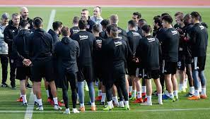 Join the discussion or compare with others! Burak Yilmaz Offiziell Bei Besiktas