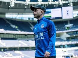 Der sei zutiefst schockiert von der aktion. Max Meyer Vater Achim Erklart Protz Video Mit Verlorener Wette