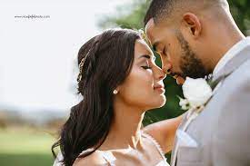 They got engaged two months after she announced that she is pregnant but two years after the wedding, she and her husband decided to separate. Jxbnqcfdmywdcm