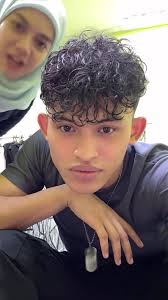 Daniel Rafiq Ladang Ayam Pekan