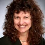 Lu Marchand awarded Stuart J Farber, MD and Annalu Farber Endowed Faculty  Fellowship