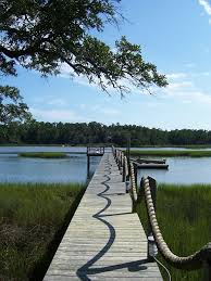 The series doesn't actually take place in a city called dawson's creek, although dawson creek is a real city. The Filming Locations Of Dawson S Creek Iamnotastalker