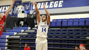 Wildcats Look To Extend Winning Streak In Midweek Meeting With D'Youville