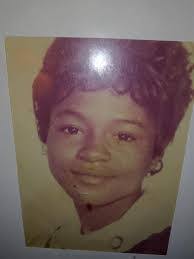 Annie Brice's Instagram, Twitter & Facebook