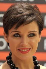 Wenig haare frisur kurzhaarfrisuren feines haar frisuren. 37 Kurzhaar Frisuren Feines Haar Rundes Gesicht Ideen Haarschnitt Kurz Frisuren Kurzhaarschnitte
