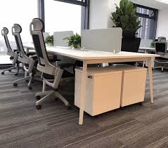 The right desk can give you a more comfortable working environment. China Customized Long Row Multistation Office Desk Supplier With Drawer China Workstation Office Furniture