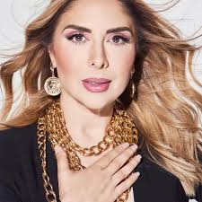 Cynthia Trevino's Instagram, Twitter & Facebook