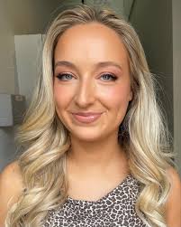 Such a beautiful day spent with @armanibeauty celebrating Luminous Silk ✨  If you've ever had your makeup done by me, you'll know that I absolutely  adore Luminous Silk foundation and reach for