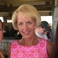 Finally finished my A-Z book reads for 2024! Looking ahead to next year,  does anyone have any good suggestions? Particularly the harder letters (Q,  Z, X etc)