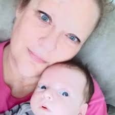 GOD BLESS! 🙏😊👍❤️🇺🇸👏👏Prayers for you continuing to stay sober. I've  helped a friend in the same way.