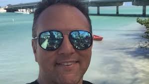 Gene Shroeder & Angelo D'Alessandro, 'Flip Wars': 5 Fast Facts You Need to  Know