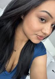 Julie Ann Nava (@annjulie._)