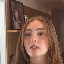 Little late for #nationaldaughtersday but never not thinking of her. Love  you @livfreundlich (look at your little self in the photo behind you) ❤️❤️❤️