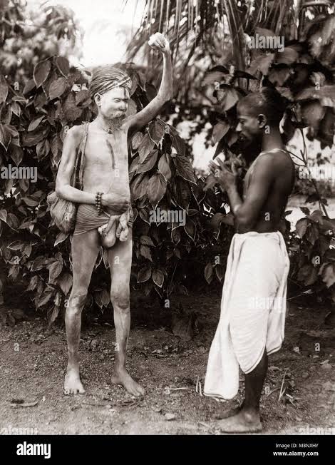 Fakir holy man hi-res stock photography and images - Alamy