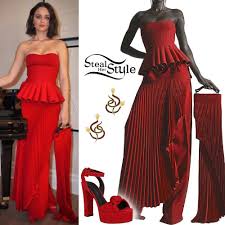 Joey, an australian film directed by ian barry; Joey King 2020 People S Choice Awards Steal Her Style