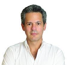 Justin Segal's Instagram, Twitter & Facebook