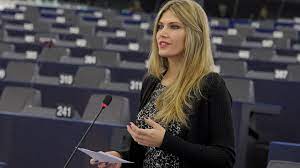 Η εύα καϊλή διανύει την πιο όμορφη περίοδο της ζωής της, καθώς σύμφωνα με αποκλειστικές πληροφορίες γνωστού περιοδικού, πριν από τρεις μήνες και συγκεκριμένα τον φεβρουάριο. Eya Kailh Egine Mhtera Gia Prwth Fora