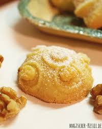 Auf eine gefettete backform geben und mit dem rücken einer gabel dekorativ andrücken. Ma Amoul Weihnachts Kekse Mal Anders Der Magische Kessel