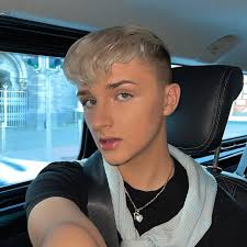 Declan Foley 🩵 (@declannfoley) • Threads, Say more