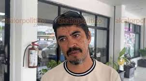 Estatuas en malecón de Coatzacoalcos peligran por salitre y corrosión