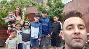 Yasmin Azad (@Yasminazad91)