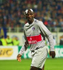 Le psg suit de très près boubacar kamara. Kamara Zumana Vikipediya