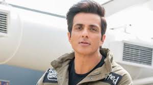 Sonu sood is an indian actor who mainly works in tamil, telugu, and hindi films. Son Died In Varanasi Trapped In Mumbai Sonu Sood Came Forward To Help