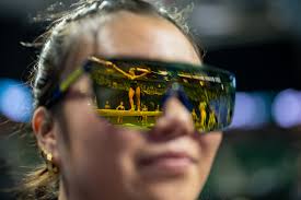 Shining so bright we have to wear our sunglasses inside. #GoBlue 〽️